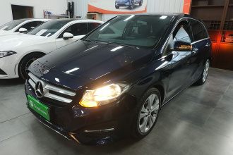 奔驰B级 2017款 B 200 动感型