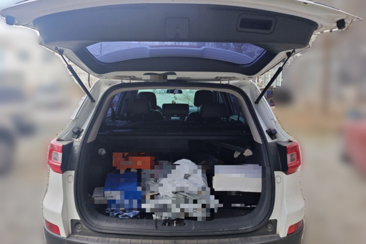 长安CS75 2014款 1.8T 自动尊贵型 国IV中控内饰23