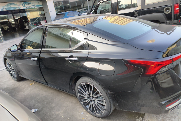 日产 天籁 2022款 2.0T XL 进享版车身外观6003