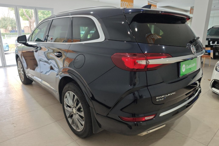 别克 昂科旗 2022款 652T 两驱尊贵型 7座车身外观4