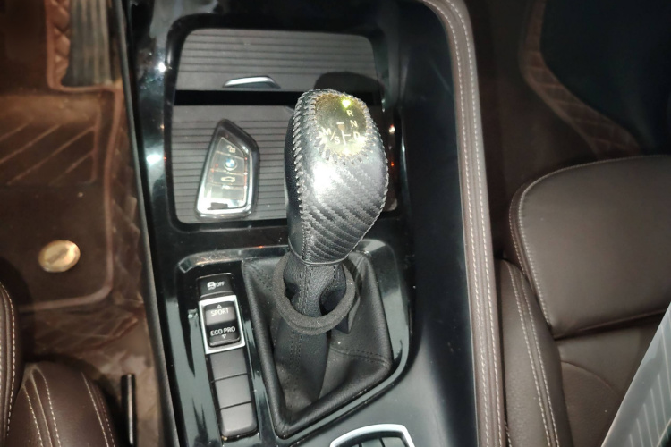 宝马X1 2019款 sDrive18Li 尊享型局部细节18