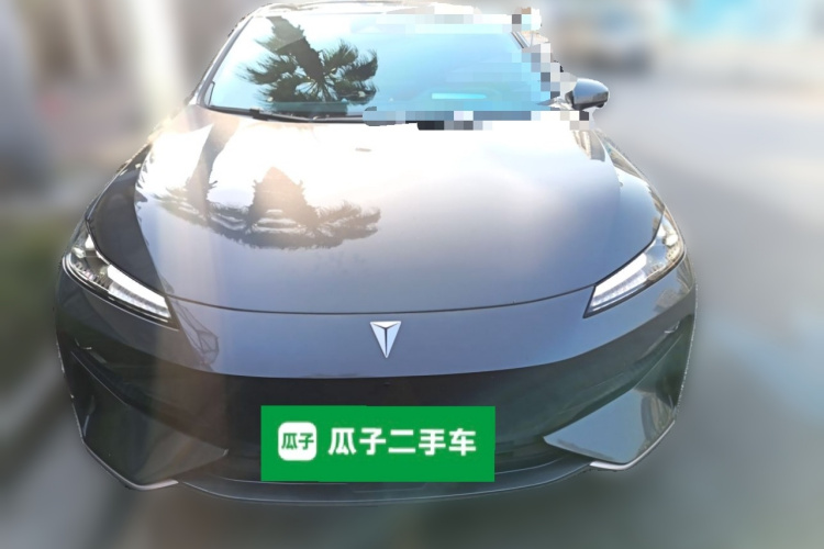 深蓝汽车 深蓝SL03 2022款 1.5L 1200增程版车身外观2