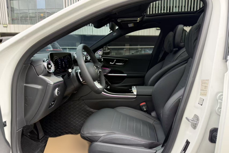 奔驰C级 2025款 改款 C 260 L 运动版车身外观6003