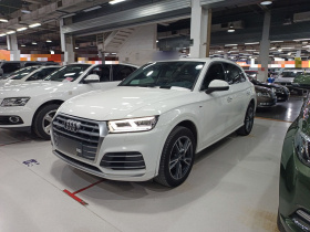 奥迪Q5L 2020款 改款 40 TFSI 荣享时尚型