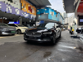 沃尔沃S90 2024款 B5 智逸豪华版