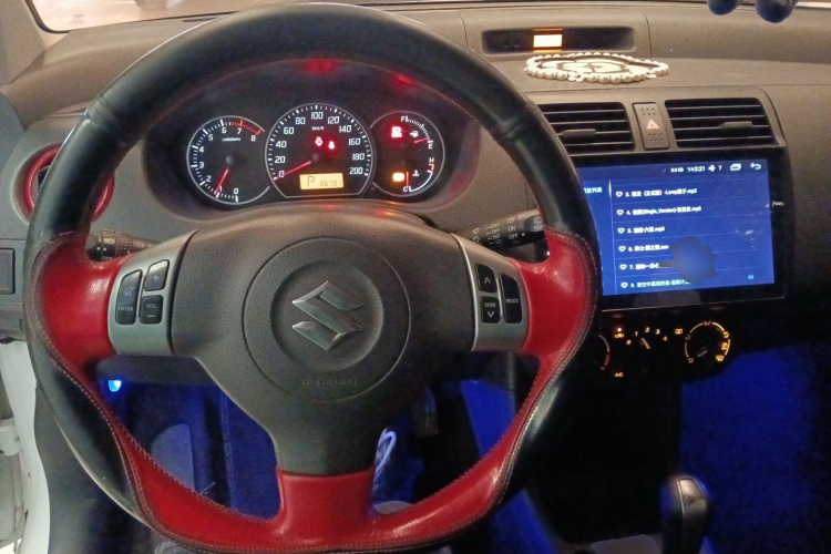 铃木 雨燕 2016款 1.5L 自动时尚型酷玩版中控内饰7002