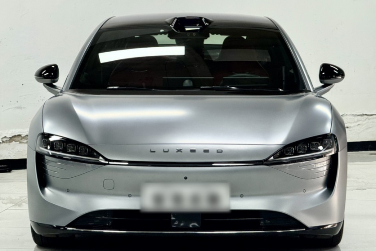 鸿蒙智行 智界S7 2024款 Max+ 后驱超航智驾版车身外观6005