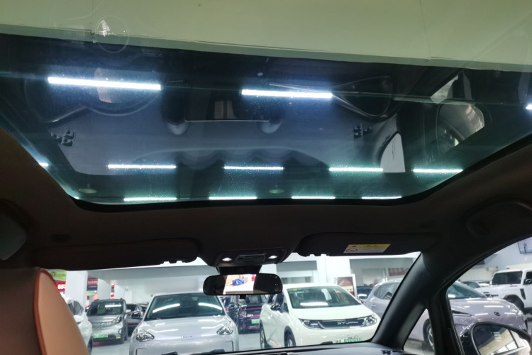 比亚迪 海豚 2023款 420km 时尚版中控内饰22