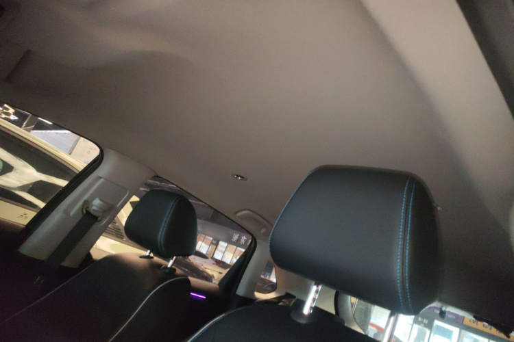 本田HR-V 2023款 240TURBO 劲睿版中控内饰22