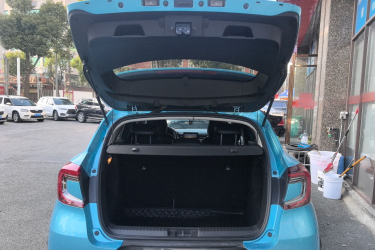 雷诺 科雷缤 2019款 TCe270 自动劲擎型机舱底盘23