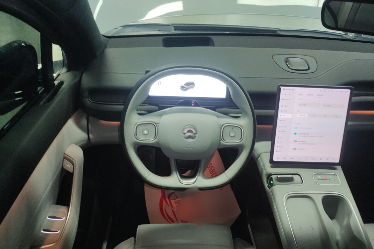 蔚来ES6 2024款 75kWh中控内饰13