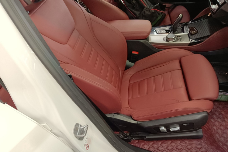 宝马X4 2020款 xDrive25i M运动套装局部细节41