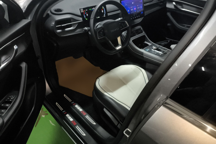 比亚迪 驱逐舰05 2024款 荣耀版 DM-i 55KM 豪华型中控内饰20