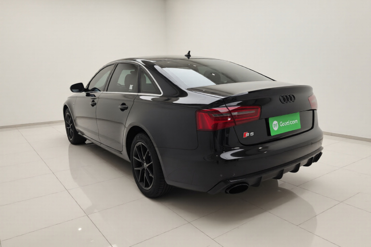 奥迪A6L 2014款 TFSI 舒适型车身外观5