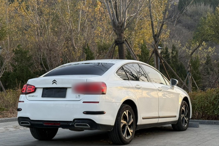 雪铁龙C5 2017款 350THP 自动舒适型车身外观6001