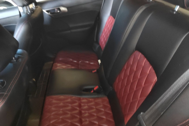 雷克萨斯CT 2014款 CT200h 精英版 单色中控内饰21