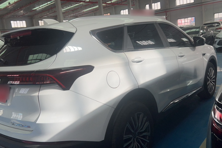 捷途X70 PLUS 2024款 冠军版 1.5T DCT冠军PRO 5座车身外观6006