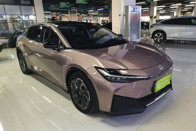 丰田bZ3 2023款 616km 长续航Premium车身外观3