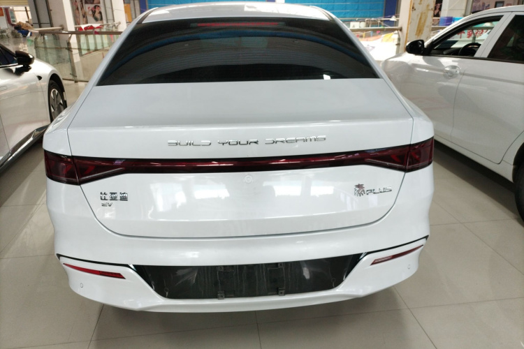 比亚迪 秦PLUS 2025款 EV 510KM 标准版车身外观6