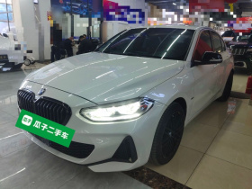 宝马1系 2018款 118i 设计套装型