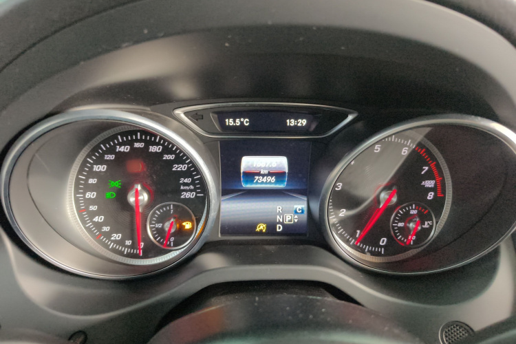 奔驰CLA 2019款 CLA 200 时尚型局部细节14