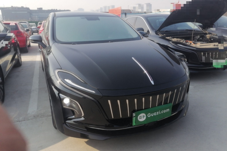 红旗E-QM5 2022款 431km 充电乐享版车身外观6001