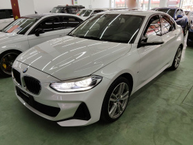 宝马1系 2020款 125i 领先型M运动套装