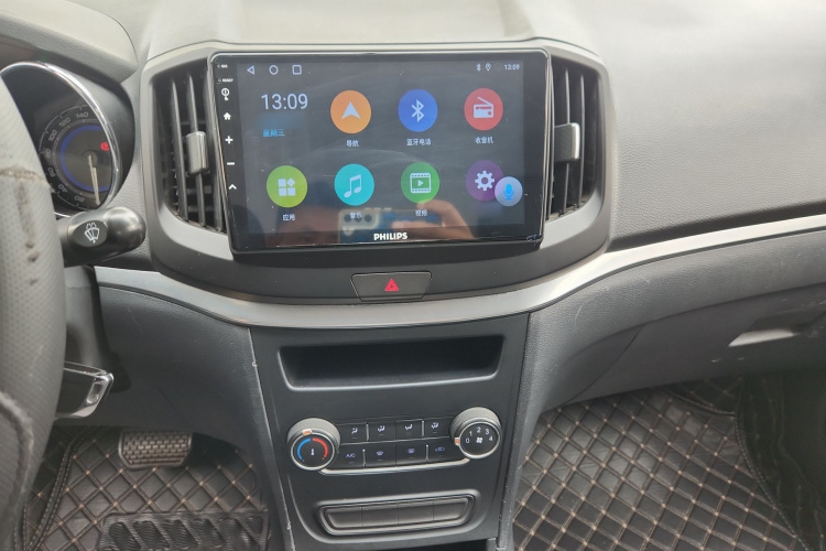 凯翼E3 2018款 1.5L 自动豪华型局部细节16