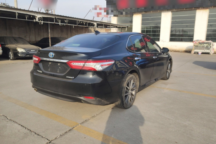 丰田 凯美瑞 2021款 双擎 2.5HG 豪华版车身外观7