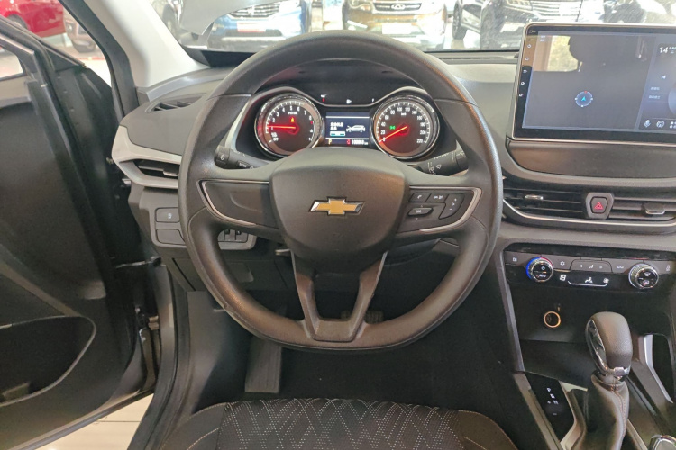 雪佛兰 沃兰多 2018款 530T 自动劲享版（5+2款） 国V局部细节13