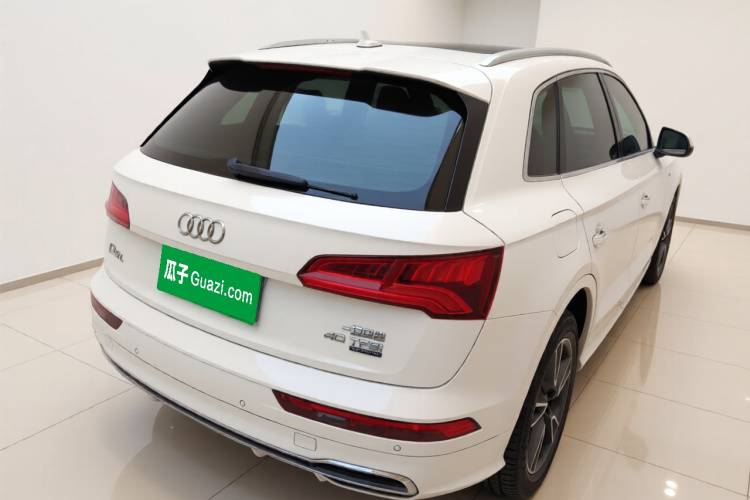 奥迪Q5L 2020款 改款 40 TFSI 荣享时尚型车身外观7