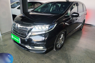 本田 艾力绅 2019款 2.0L 混动至尊版