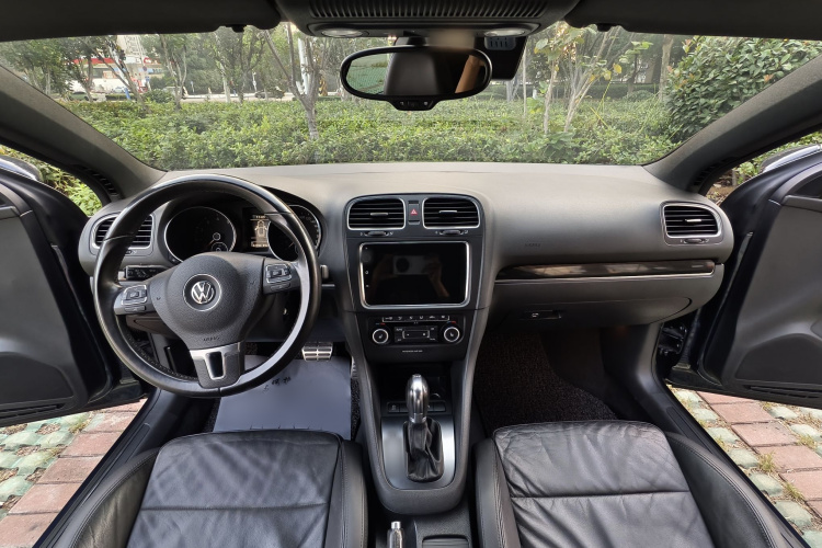 大众 高尔夫(进口) 2012款 1.4TSI 豪华敞篷版中控内饰7004