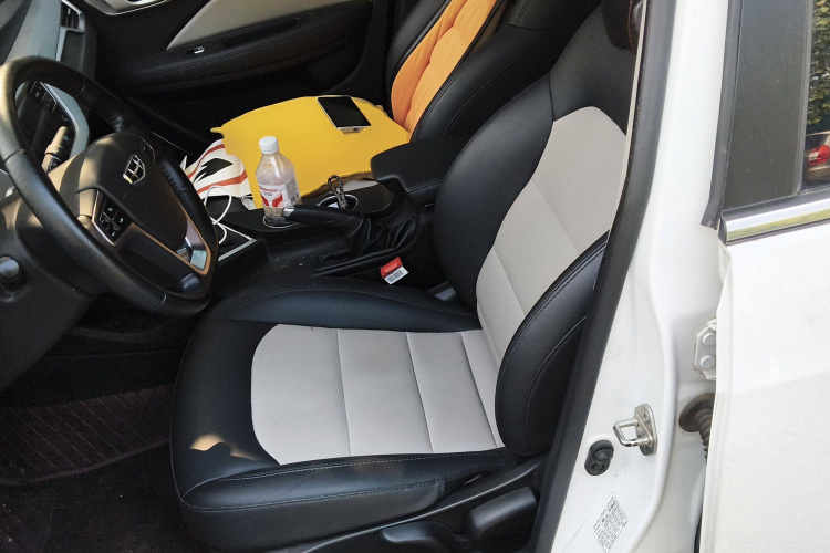 吉利汽车 远景 2020款 改款 1.5L CVT尊贵型局部细节19