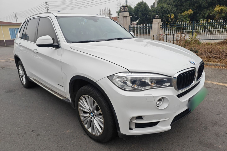 宝马X5(进口) 2014款 xDrive35i 典雅型车身外观3