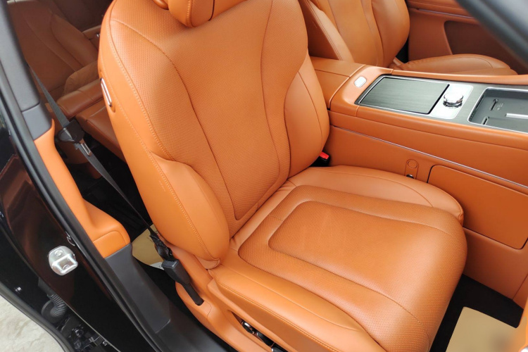 鸿蒙智行 问界M9 2024款 纯电 Ultra版 100kWh 5座版中控内饰41