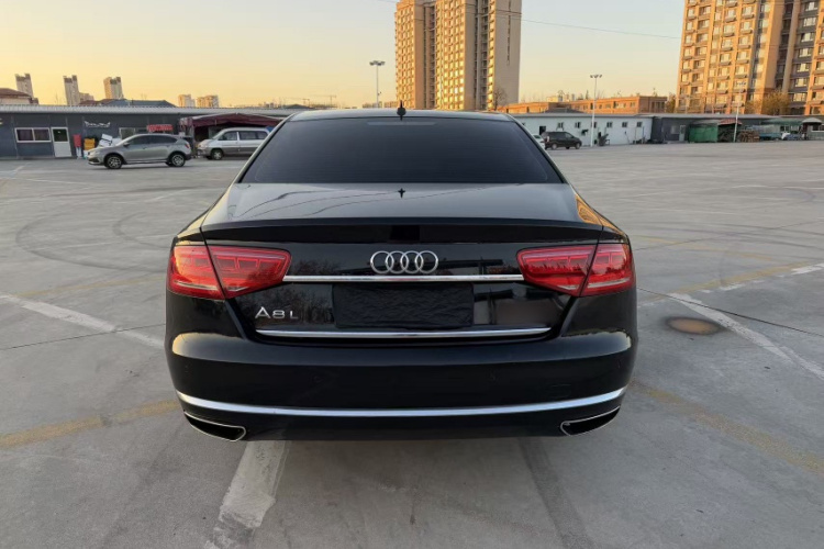 奥迪A8 2013款 A8L 40 hybrid车身外观6003