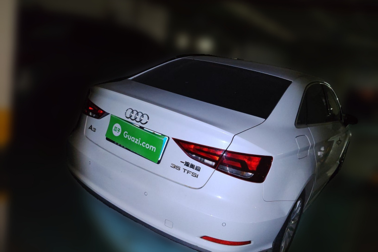 奥迪A3 2016款 Limousine 35 TFSI 进取型车身外观7