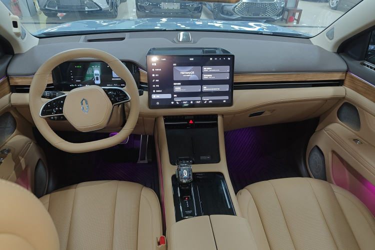 鸿蒙智行 问界M7 2024款 1.5T 后驱Plus版 5座中控内饰12