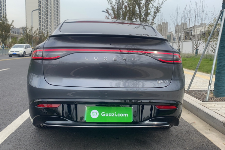 鸿蒙智行 智界R7 2025款 增程 251km Max车身外观6003