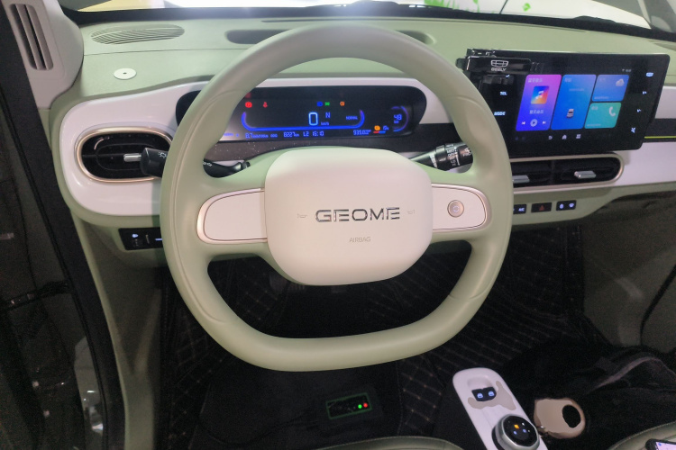 吉利银河 2025款 210km 熊猫骑士局部细节13