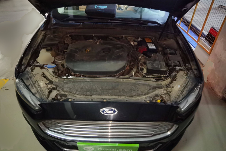 福特 蒙迪欧 2013款 2.0L GTDi240豪华运动型局部细节24