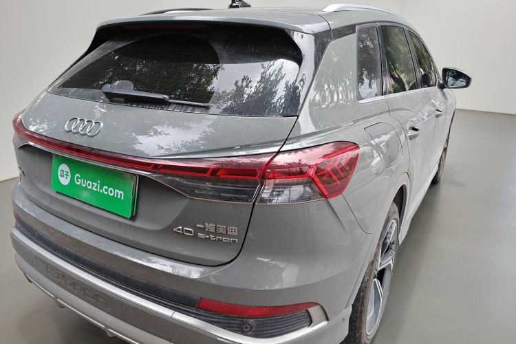 奥迪Q4 e-tron 2023款 40 e-tron 创境版车身外观7