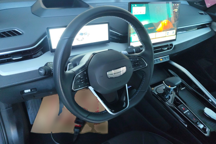 吉利汽车 星瑞 2025款 东方曜 2.0TD 望月版中控内饰13