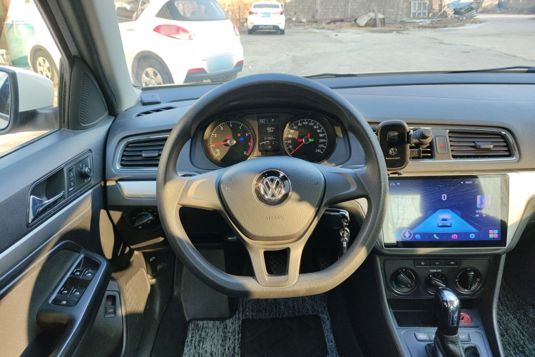 大众 朗逸 2018款 经典 1.5L 自动风尚版 国VI中控内饰13