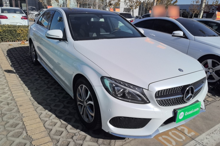 奔驰C级 2016款 C 180 L 运动型车身外观3