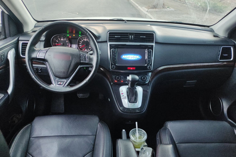 哈弗H6 2014款 运动版 2.4L 自动精英型中控内饰12