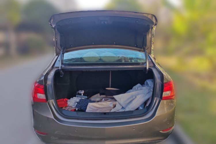 别克 英朗 2015款 15N 自动豪华型中控内饰23