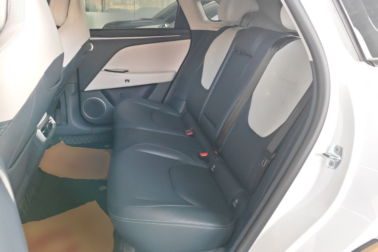 ARCFOX极狐 极狐 阿尔法T5(ARCFOX αT5) 2025款 630 神行版中控内饰7004