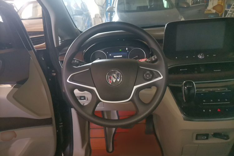 别克GL8 2023款 陆上公务舱 舒适型局部细节13